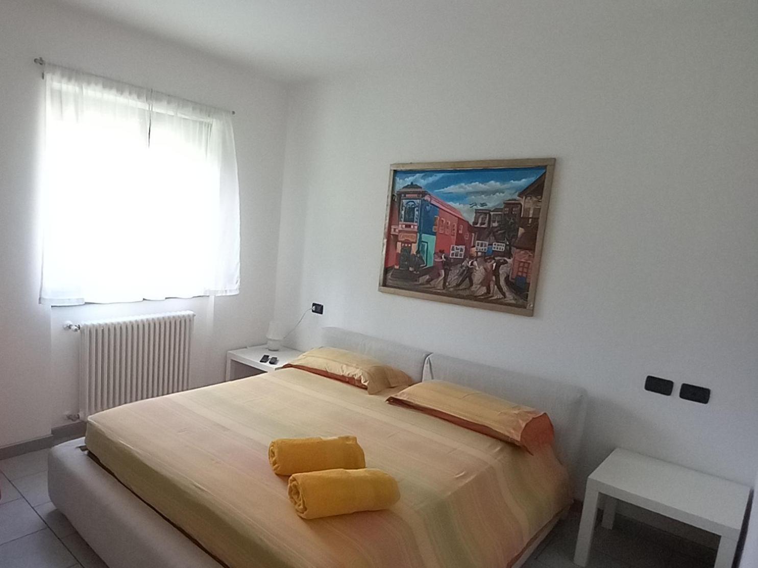 B&B Zia Vivina Sorico Camera foto